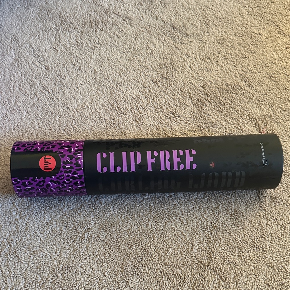 Clip Free Curling Wand - Black and Purple